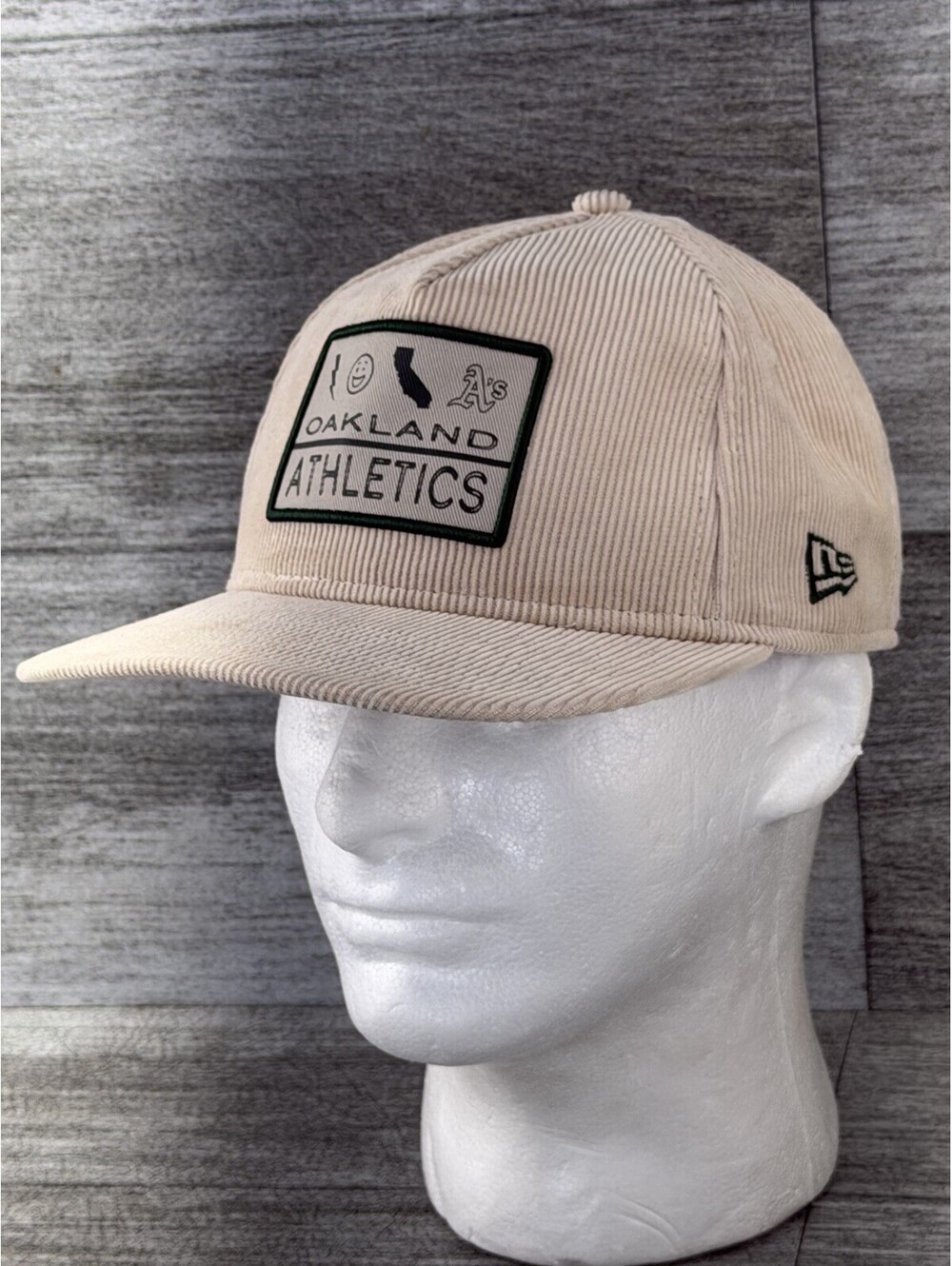 New Era Oakland Athletics The Golfer Snapback Hat Khaki Corduroy A’s Cap Patch